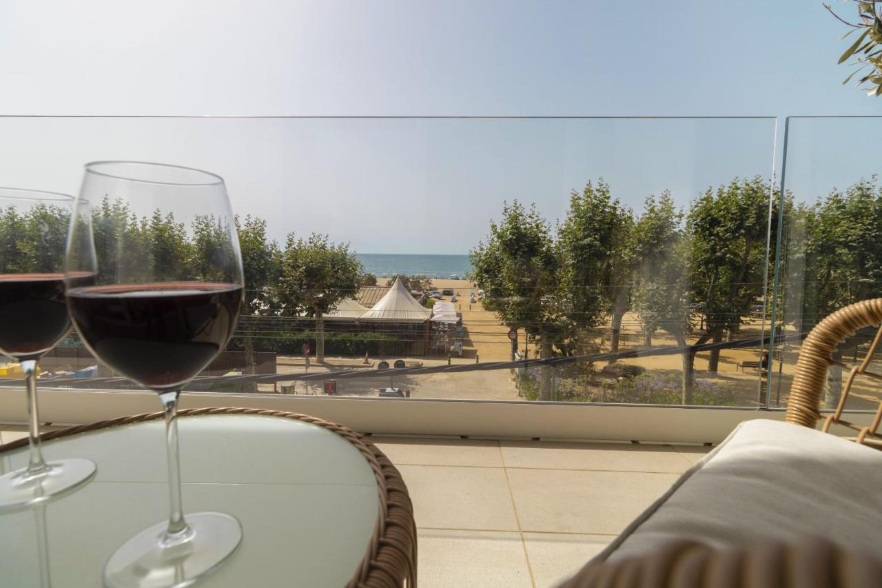 Vivalidays Apartour - Calella Bagian luar foto