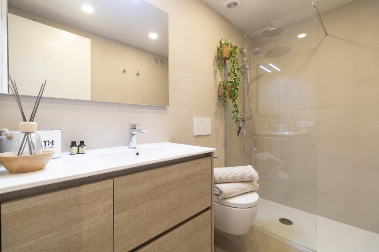 Vivalidays Apartour - Calella Bagian luar foto