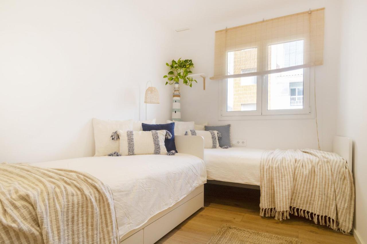 Vivalidays Apartour - Calella Bagian luar foto