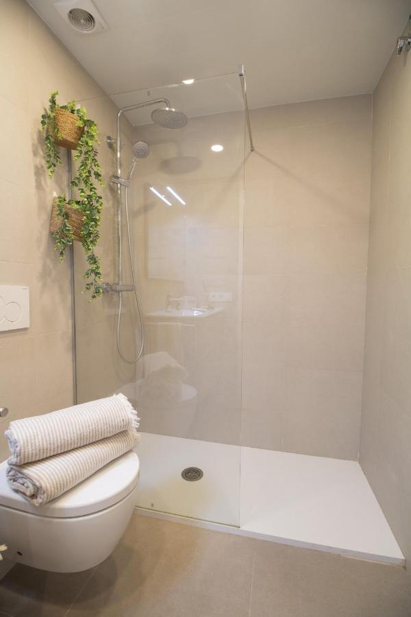 Vivalidays Apartour - Calella Bagian luar foto